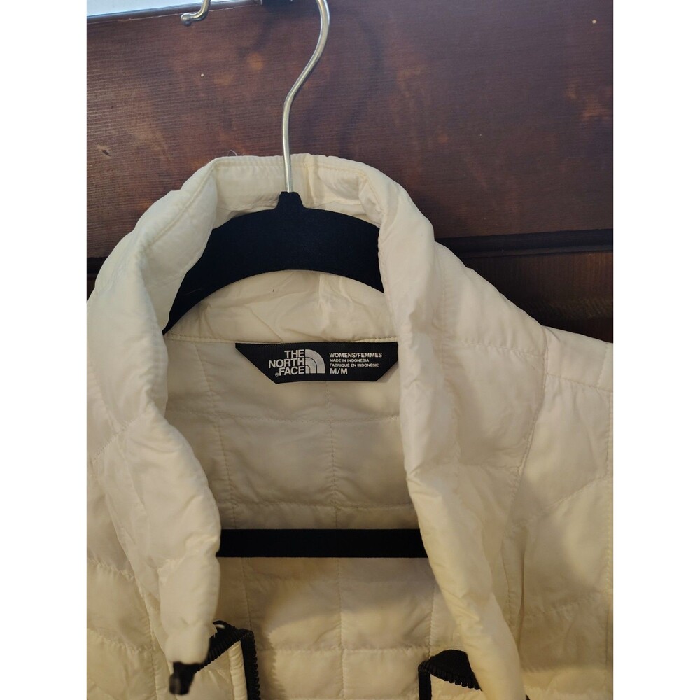 The north face dryvent women jacket size Medium - Picture 12 of 15